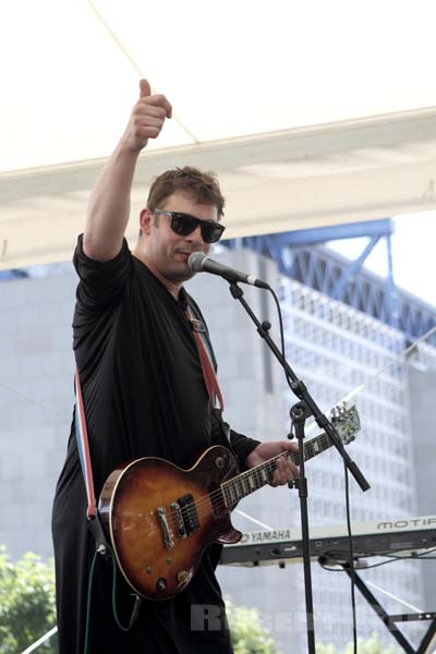 THE SPITS - 2012-05-26 - PARIS - Parc de la Villette - 